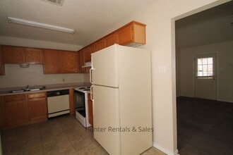 Building Photo - 3605 Rainforest Ln