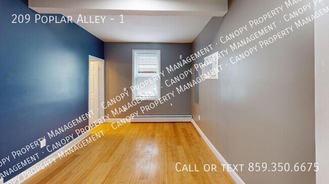 Building Photo - 209 Poplar Alley