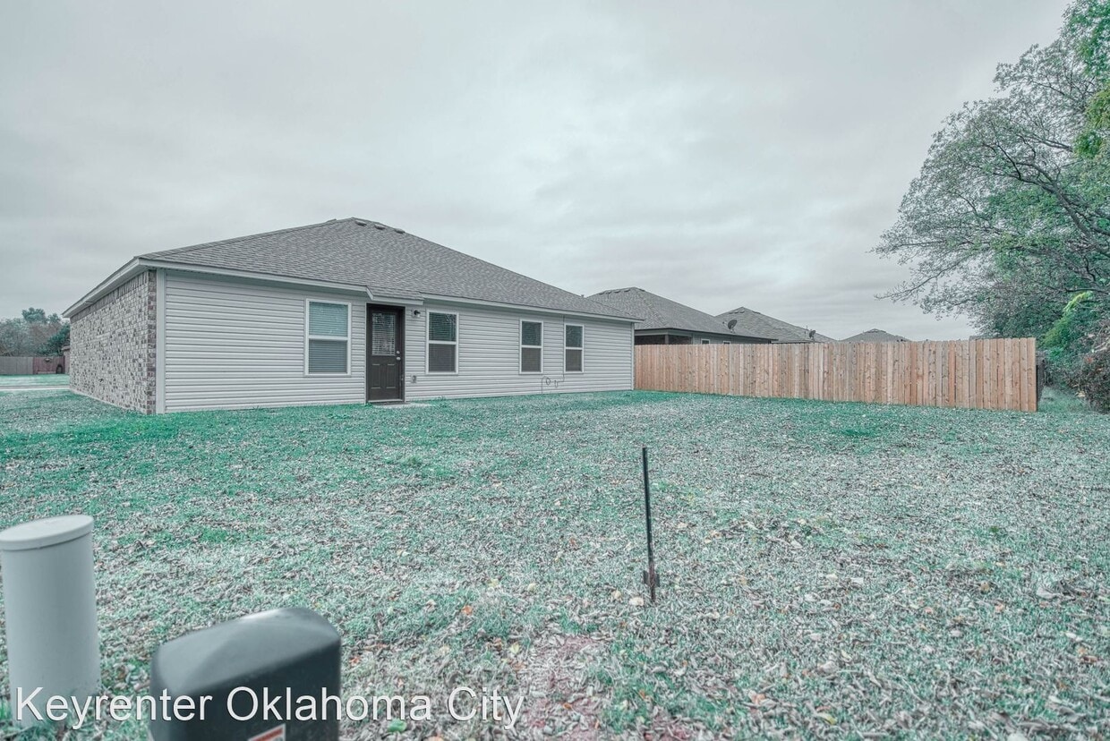 Primary Photo - 3 br, 2 bath House - 1825 W Antler Way