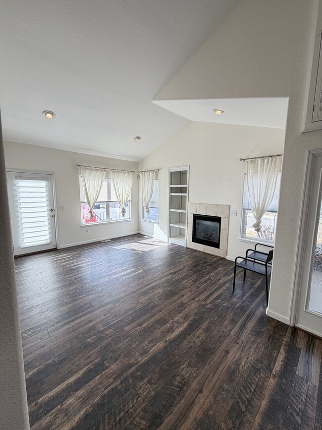 Building Photo - 15555 E 40th Ave