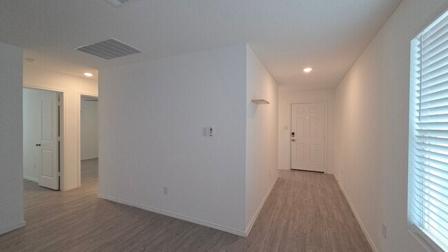 Foto del edificio - Half Off 1st Full Month Rent Northwest San Antonio Waterwheel Home