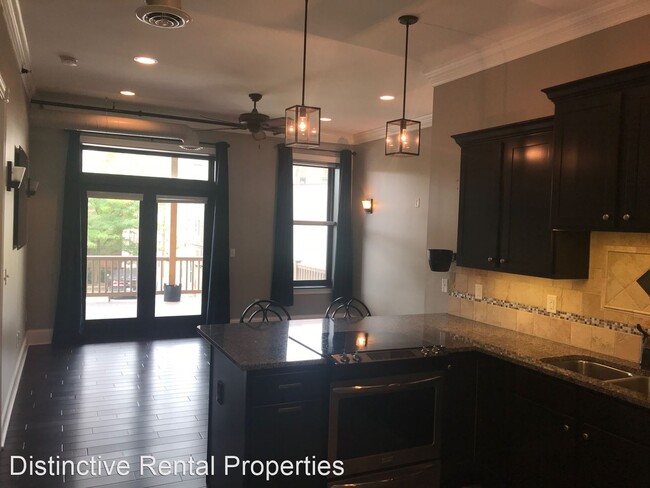 Building Photo - 1 br, 1 bath House - 519 Main St. Unit B