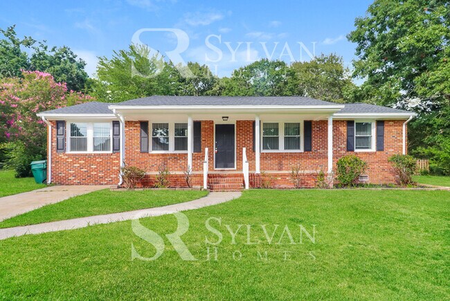 Building Photo - Carve Out a Great Life Here!