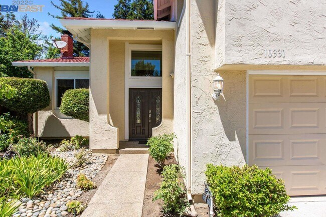 Foto del edificio - 10331 Parlett Pl