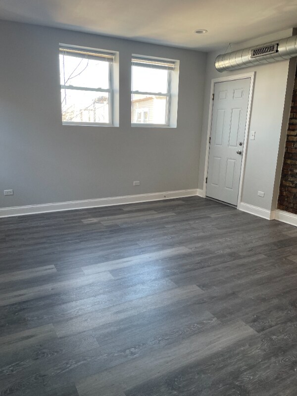 Foto del edificio - 1610 W Wallen Ave