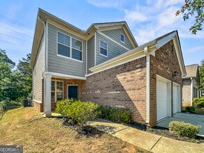 Building Photo - 134 Daisy Cir