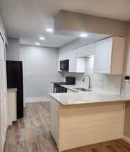 Building Photo - 3243 Nacogdoches Rd