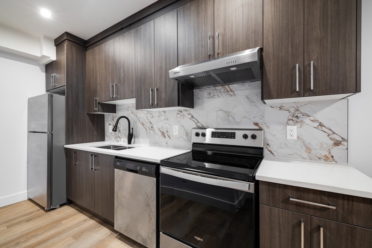 Photo principale - 9337 87 Ave NW