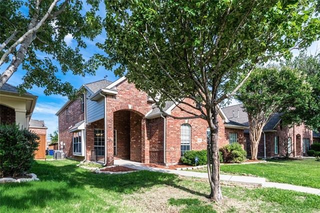 Building Photo - 13598 Valley Mills Dr