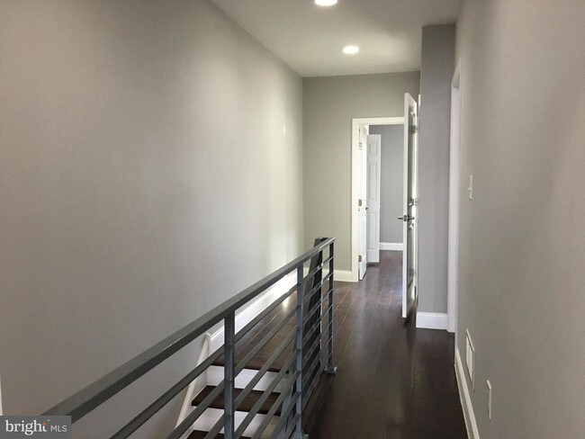 Foto del edificio - 1543 S 26th St