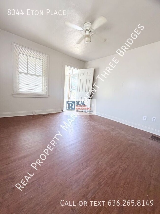 Foto del edificio - 8344 Eton Pl