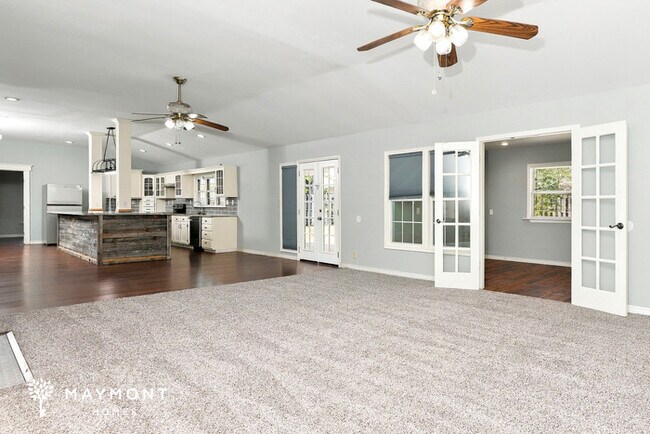 Foto del edificio - Spacious Home in San Antonio, TX