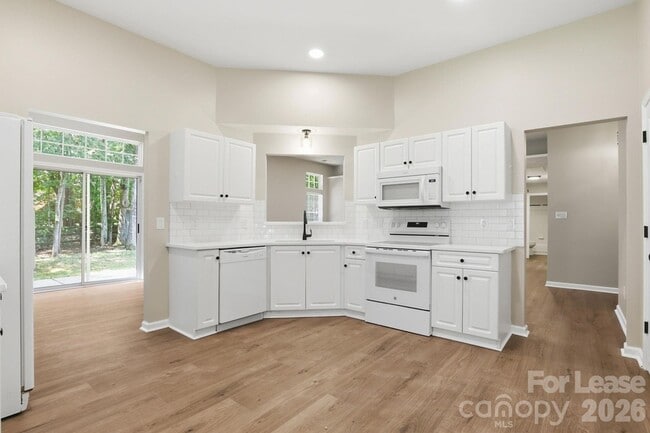 Building Photo - 13114 Woodland Farm Dr