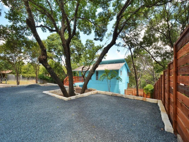 Building Photo - 2711 Trail of the Madrones