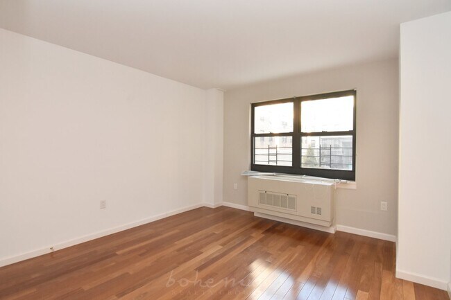 Foto del edificio - 275 West 140th Street