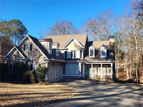 Building Photo - 8291 Fairway Dr