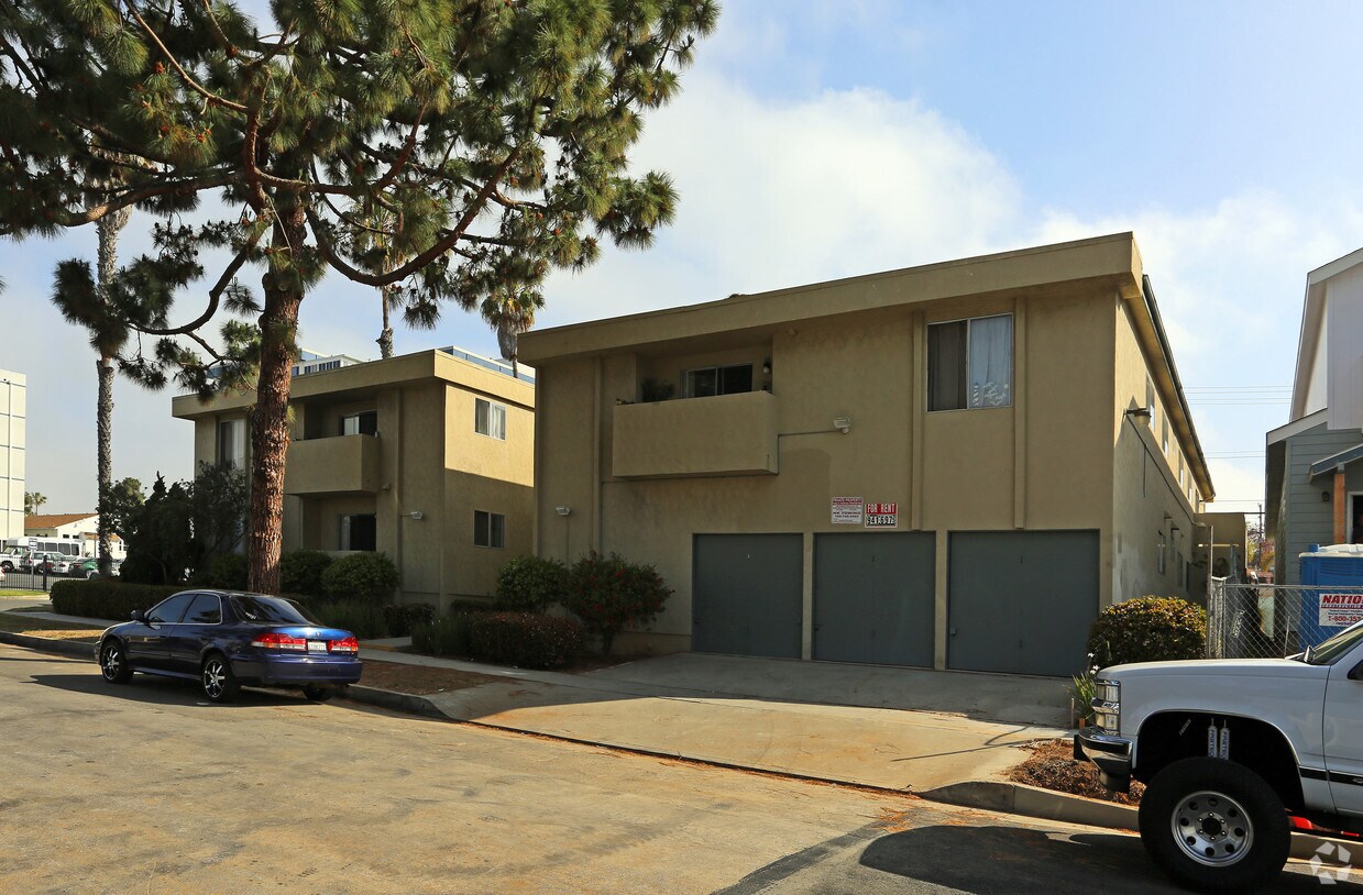Primary Photo - Nevada Street Apartments
