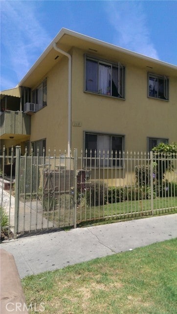Building Photo - 119 Normandie Ave