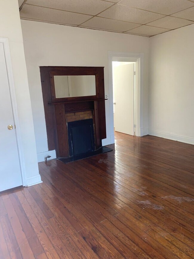 Foto del edificio - Coming soon- Spacious 2 bedroom home in Po...