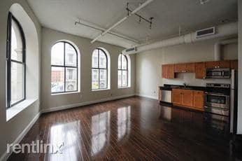Primary Photo - 153 Milk St