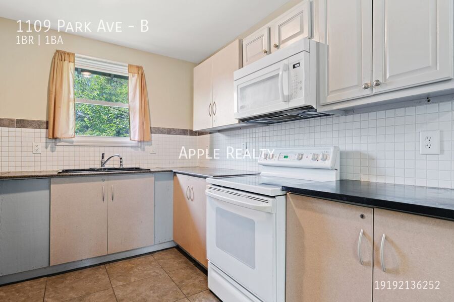 Photo - 1109 Park Ave-B