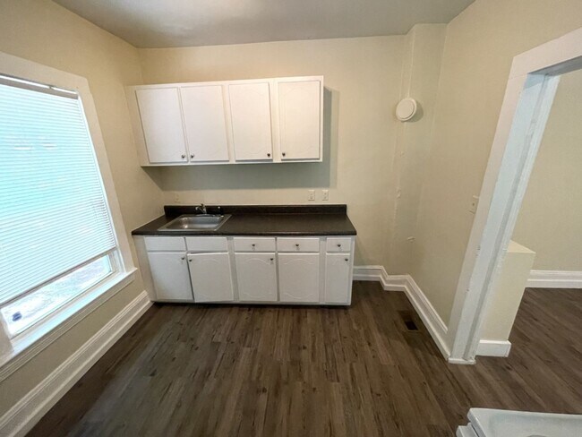 Foto del edificio - 2 bd 1 ba