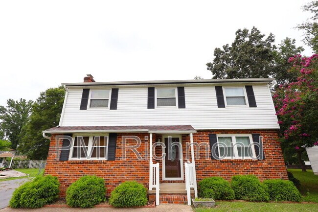 Foto del edificio - 15808 Tinsberry Pl