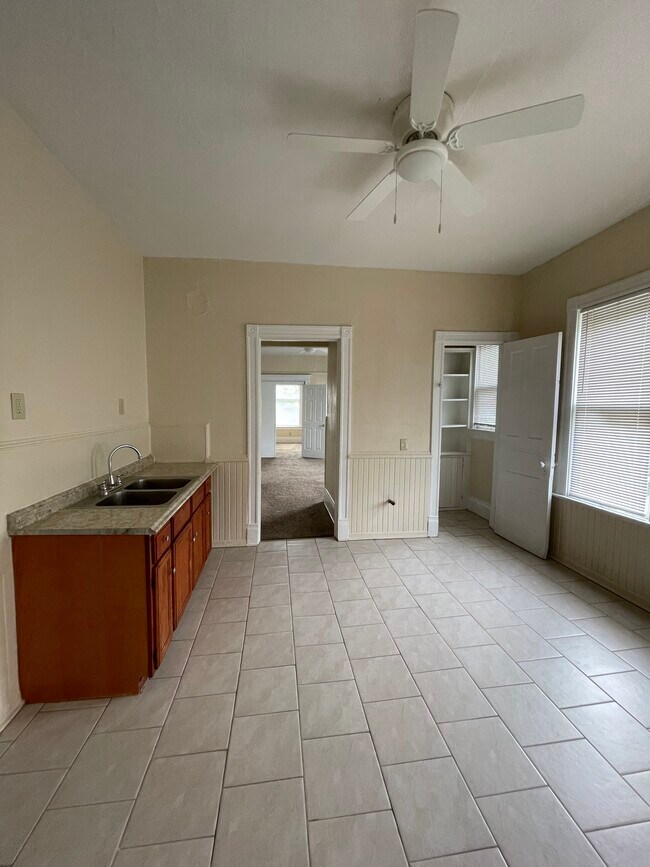 Foto del edificio - 2635 N 14th St