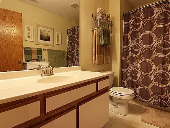 Foto del edificio - 6723 Creekside Dr NE