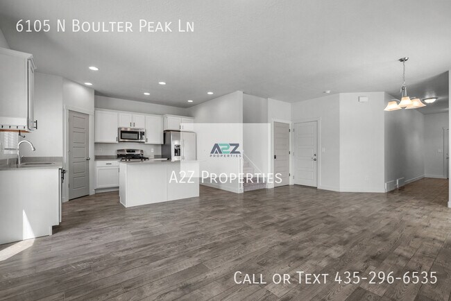 Foto del edificio - 6105 N Boulter Peak Ln