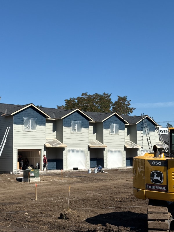 Building Photo - 2999 Harrison Ave