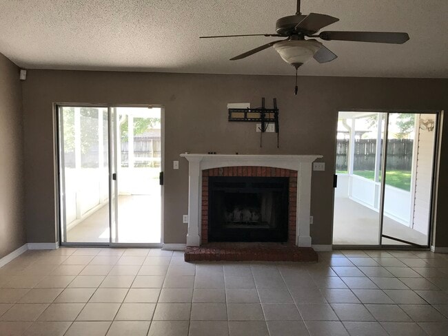 Building Photo - 607 Affirmed Ct