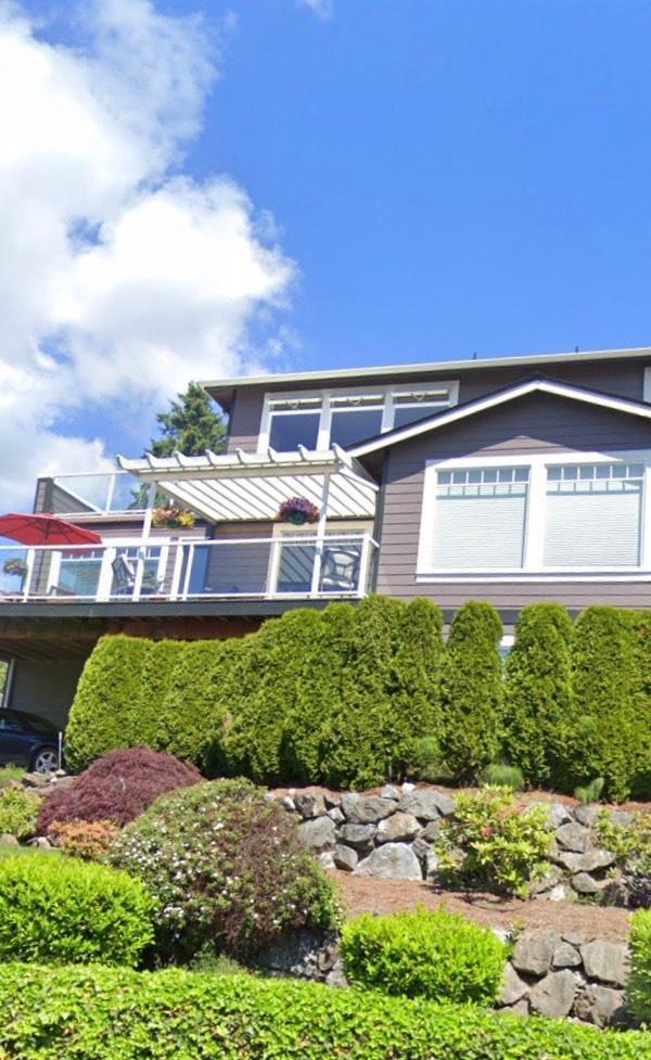 Home Front - 823 E Lakeshore Dr