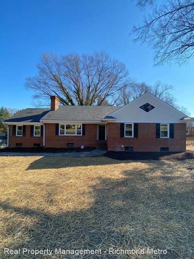 Foto del edificio - 4 br, 3 bath House - 8217 Woodman Road