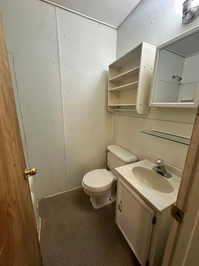 Foto del edificio - 525 E Omaha St