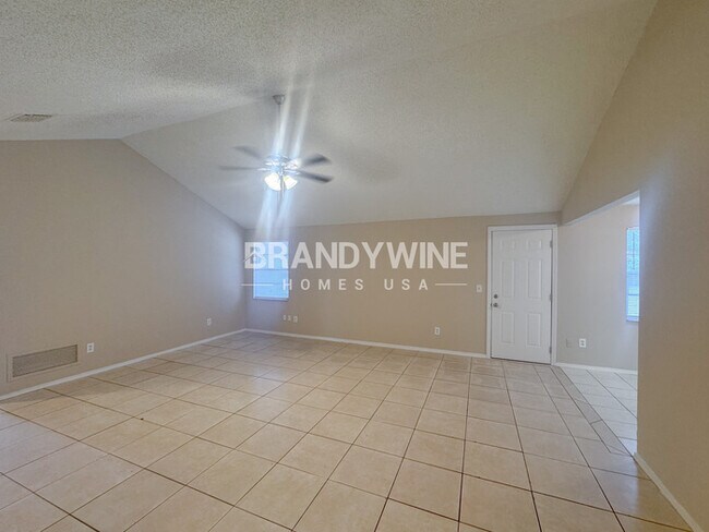 Building Photo - 2549 Jessica Ln