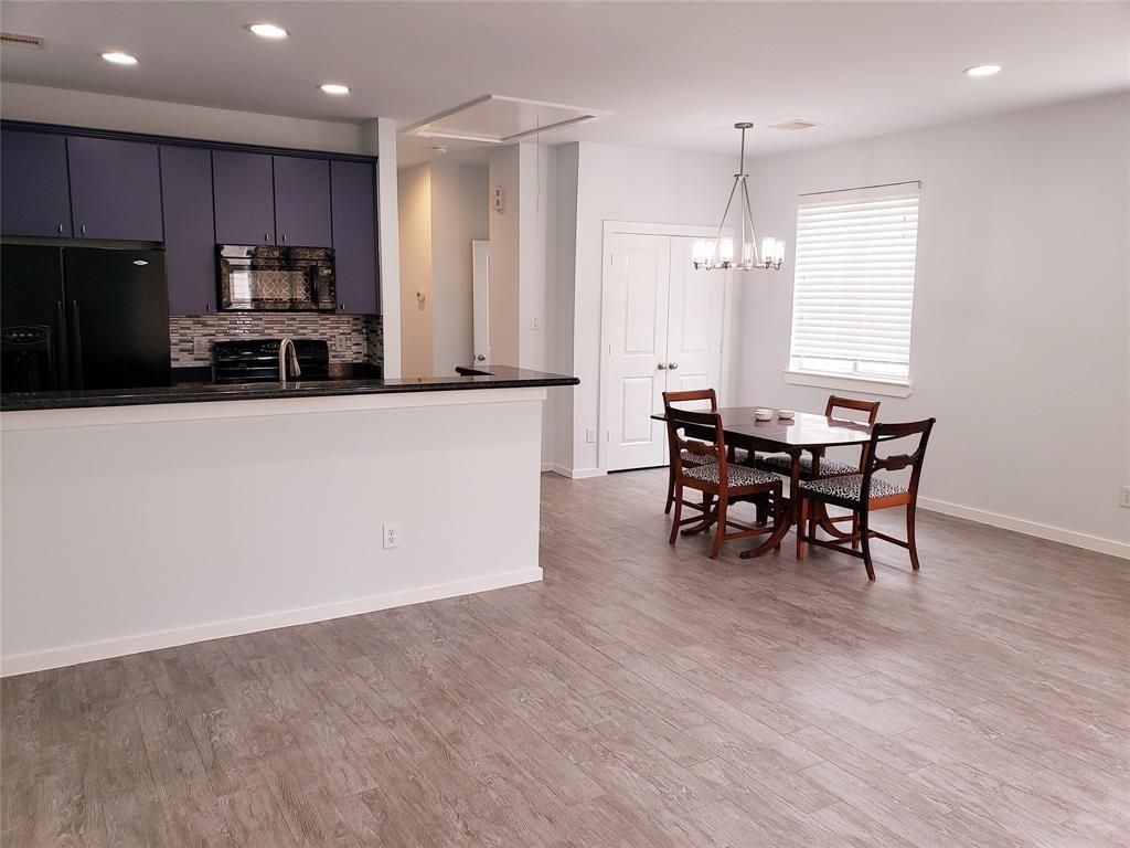 5411 Lindsay Ln, Houston, TX 77011 Condo for Rent in Houston, TX