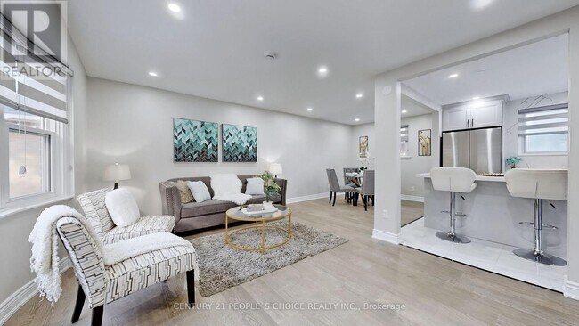 Building Photo - 58 Brookdale Crescent
