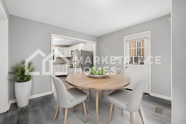 Foto del edificio - 7604 Oporto Madrid Blvd