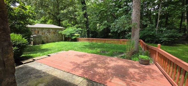 Building Photo - 2 bedroom / 2 bath *unfurnished* rental in...