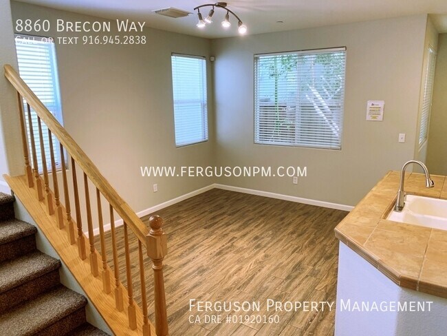 Foto del edificio - 8860 Brecon Way