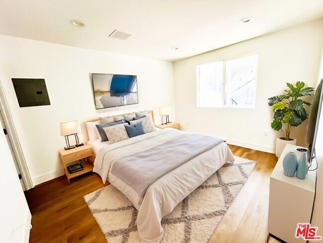 Foto del edificio - 4192 Marlton Ave