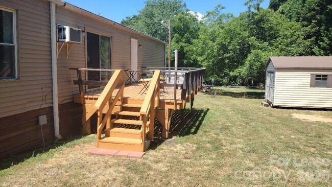 Foto del edificio - 124 Cove View Dr