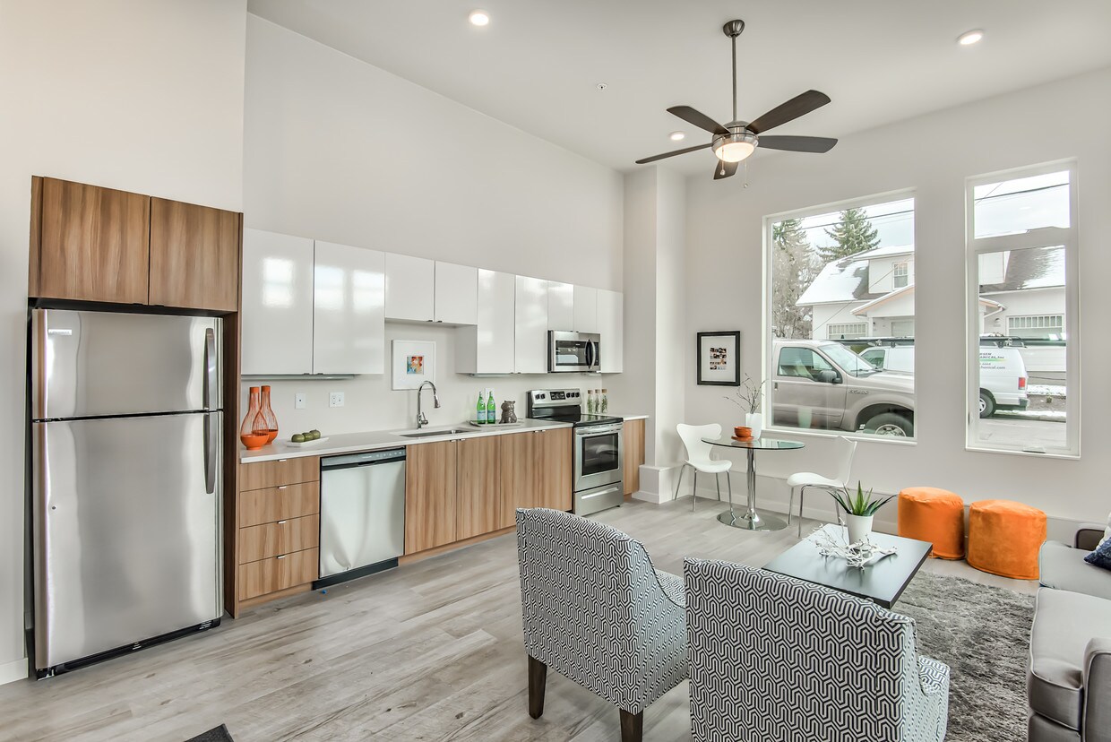 Foto principal - 4310 N Maryland Ave