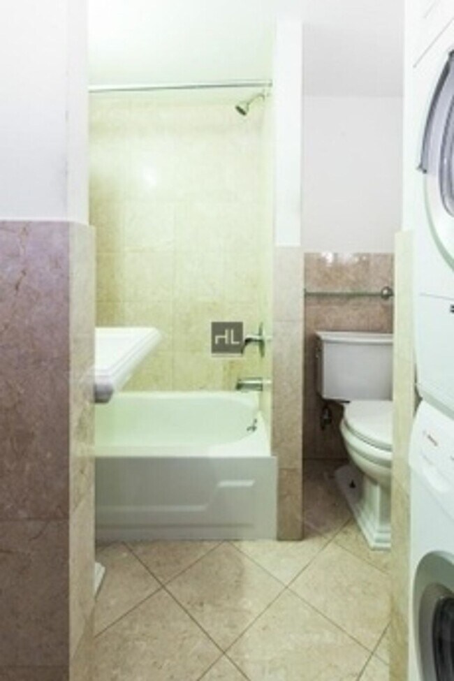 Foto del edificio - NO FEE One Bed in Kips Bay! Won't Stay on ...