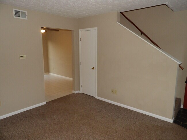 Foto del edificio - 207 Landings Dr