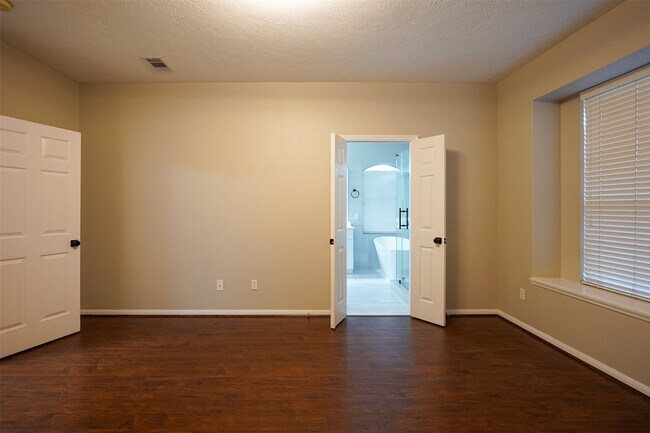 Foto del edificio - 105 N Holly Laurel Cir