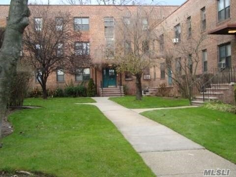 Building Photo - 275 Maple Ave