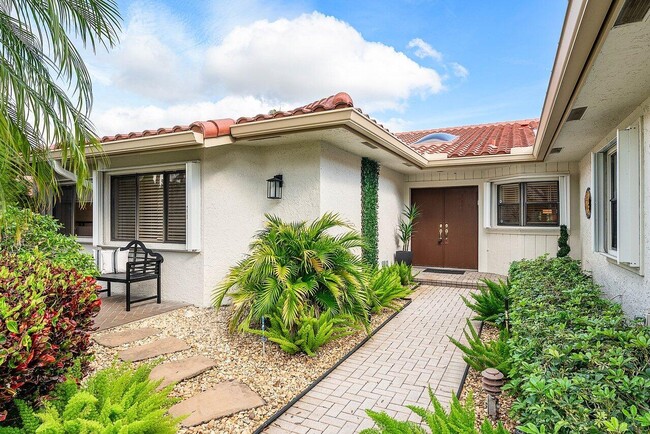 Building Photo - 18 Bristol Ln