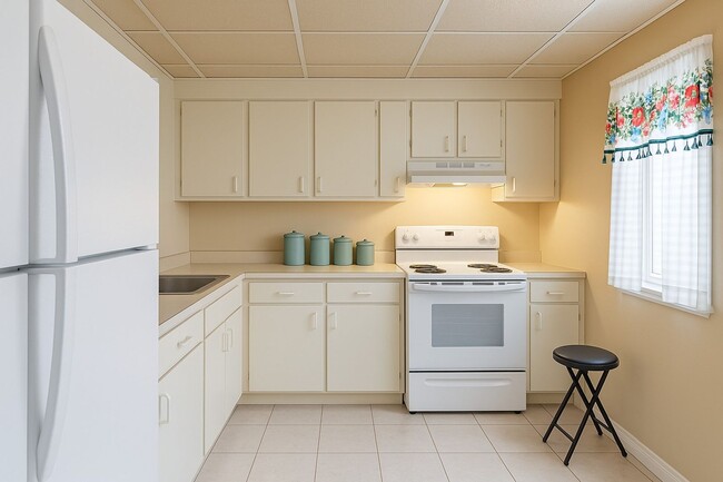 94A - 94A Apartment